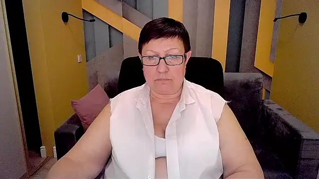 Snapshot of BarbaraTurners chatting on February 2025 04:08:02 AM BarbaraTurners online show from February 2025 04:08:02 AM