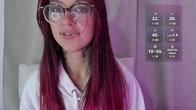 noemi foxxx online show from February 2026 02:13:01 PM