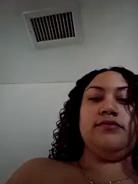 honeeyyy pot online show from December 2024 07:11:02 PM