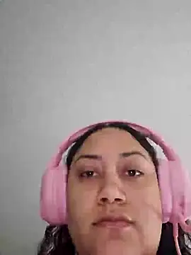 honeeyyy pot online show from March 2025 05:24:02 AM