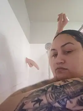 honeeyyy pot online show from September 2025 02:33:01 AM