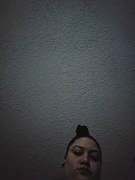 Snapshot of honeeyyy_pot chatting on February 2026 08:51:01 AM honeeyyy pot online show from February 2026 08:51:01 AM