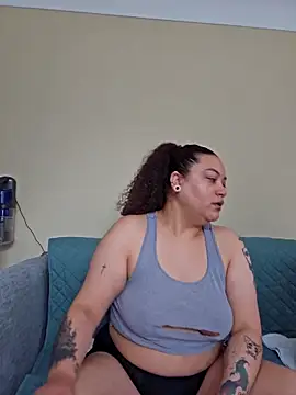 Snapshot of honeeyyy_pot chatting on March 2026 08:37:02 PM honeeyyy pot online show from March 2026 08:37:02 PM