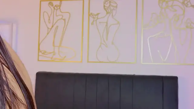 summer holiday online show from October 2025 03:49:02 AM