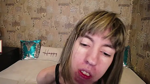 Snapshot of Unusual_G chatting on March 2026 06:27:02 AM Unusual G online show from March 2026 06:27:02 AM