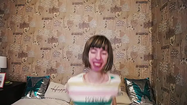 Snapshot of Unusual_G chatting on April 2026 05:40:02 AM Unusual G online show from April 2026 05:40:02 AM