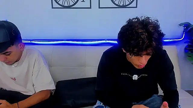 Crazy nigth01 online show from February 2026 07:51:02 PM