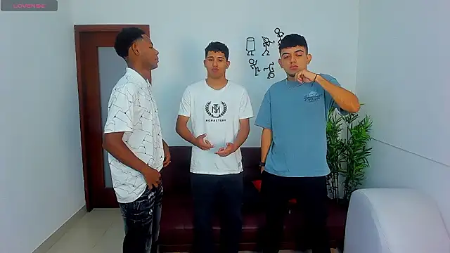 Crazy nigth01 online show from February 2026 07:28:01 PM