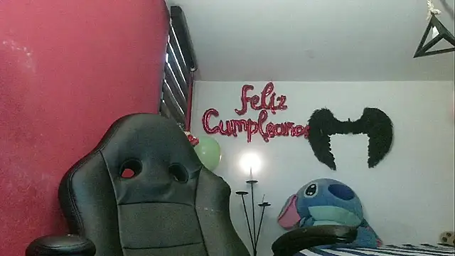 Snapshot of charlotedoll chatting on April 2026 09:56:02 PM charlotedoll online show from April 2026 09:56:02 PM