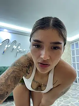 Snapshot of Arianavillada chatting on July 2026 07:23:02 AM Arianavillada online show from July 2026 07:23:02 AM