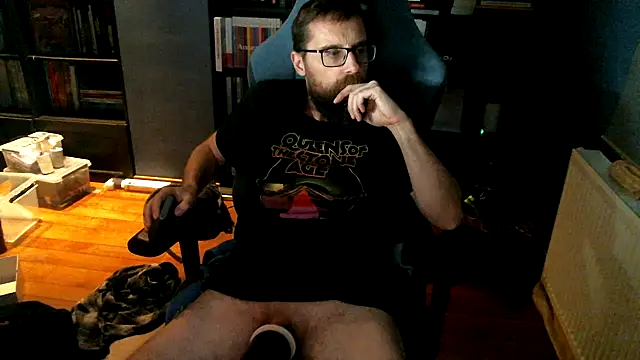 Snapshot of MeSteff chatting on November 2025 10:37:01 PM MeSteff online show from November 2025 10:37:01 PM