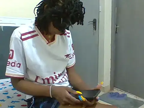 kiki788 online show from March 2026 02:45:01 PM