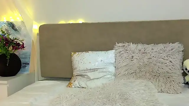 LuisaSin online show from April 2026 07:20:01 AM