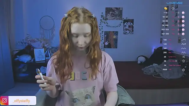 CallMeEffy1 online show from December 2025 05:54:01 PM