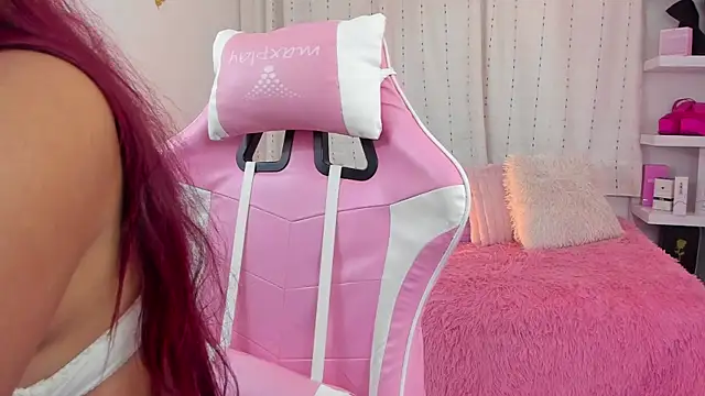 Snapshot of veronicaxx69 chatting on September 2025 03:41:01 AM veronicaxx69 online show from September 2025 03:41:01 AM