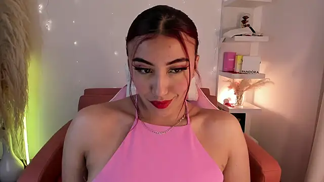 Snapshot of veronicaxx69 chatting on May 2026 04:07:02 AM veronicaxx69 online show from May 2026 04:07:02 AM