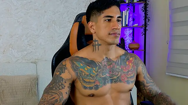 AdanReilly online show from March 2025 12:01:02 AM