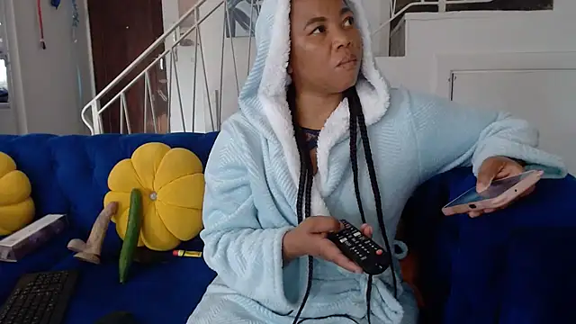 MassivebootyBrunette online show from June 2026 12:47:02 PM