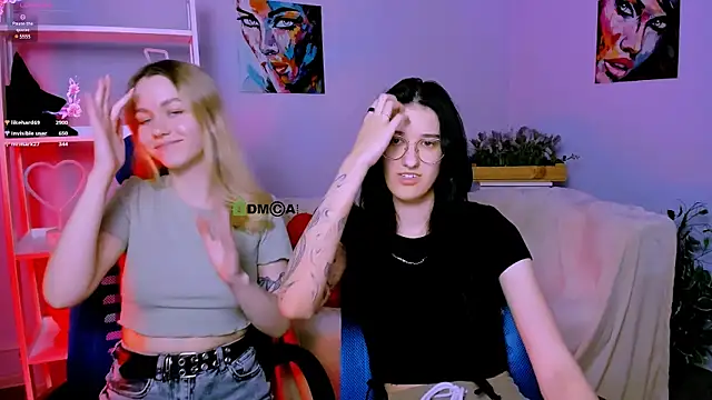 Snapshot of scarlet_mooore chatting on March 2025 03:10:02 AM scarlet mooore online show from March 2025 03:10:02 AM