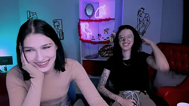 Snapshot of scarlet_mooore chatting on March 2025 11:56:02 PM scarlet mooore online show from March 2025 11:56:02 PM