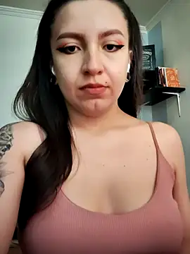 Paudelatorre online show from February 2025 04:26:02 PM