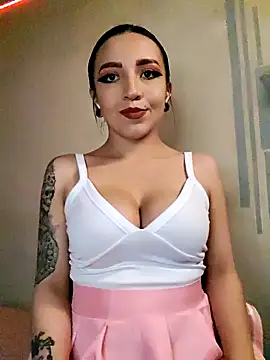 Paudelatorre online show from October 2025 10:07:02 PM