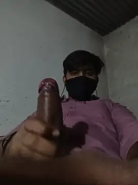 Pussy lover 33 online show from February 2026 03:35:01 PM