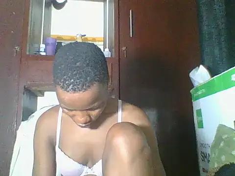 Snapshot of AfricanPrincess24 chatting on April 2026 03:09:01 AM AfricanPrincess24 online show from April 2026 03:09:01 AM