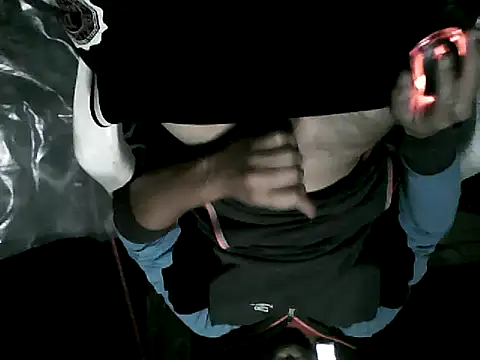 Snapshot of vadszex31 chatting on October 2025 02:58:02 PM vadszex31 online show from October 2025 02:58:02 PM