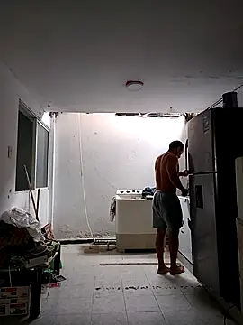 andresperezf online show from September 2025 04:41:02 PM