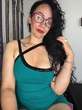 JULYSEX1 online show from April 2026 12:32:01 PM