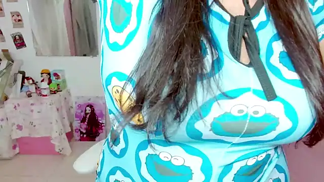 melody-tarly online show from December 2025 11:42:02 PM