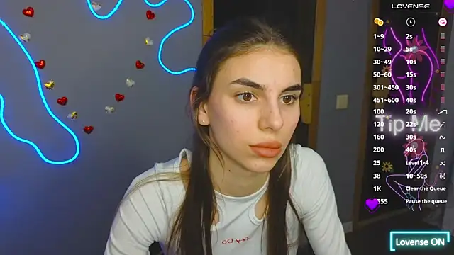 EmmyGreans online show from March 2025 03:39:01 PM