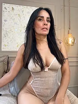 Alishak online show from December 2025 07:53:01 PM