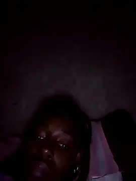 lachilena027 online show from December 2024 09:50:01 PM