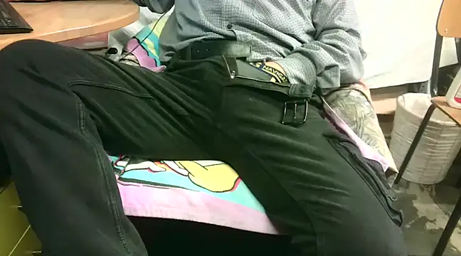 Snapshot of Giulio35_Pika chatting on February 2025 05:18:02 AM Giulio35 Pika online show from February 2025 05:18:02 AM