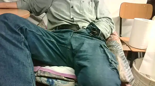 Snapshot of Giulio35_Pika chatting on March 2025 05:10:02 PM Giulio35 Pika online show from March 2025 05:10:02 PM