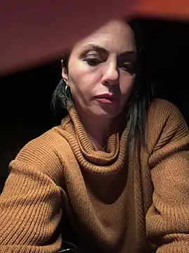 Snapshot of KimKelly13 chatting on April 2026 10:36:02 PM KimKelly13 online show from April 2026 10:36:02 PM