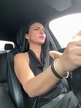 Snapshot of KimKelly13 chatting on April 2026 11:37:02 AM KimKelly13 online show from April 2026 11:37:02 AM