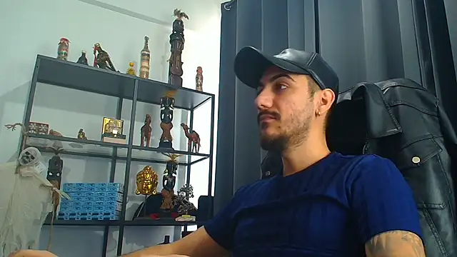 Snapshot of AndrewBanner chatting on February 2025 08:51:02 AM AndrewBanner online show from February 2025 08:51:02 AM