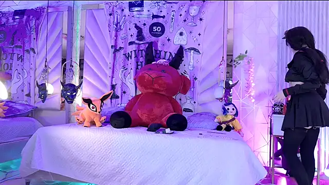 zephirahabney online show from November 2025 03:44:01 PM