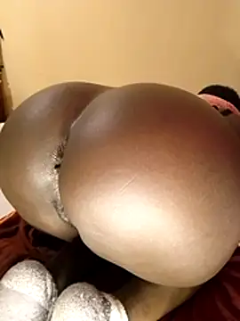 Snapshot of Misskhalifa_ chatting on March 2026 10:19:02 AM Misskhalifa online show from March 2026 10:19:02 AM