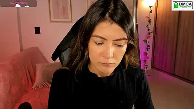 Lilabril online show from November 2025 02:39:02 PM