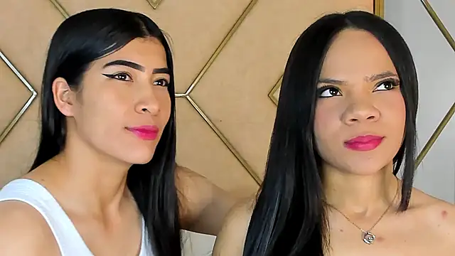 siara and zoe online show from August 2026 11:40:01 PM