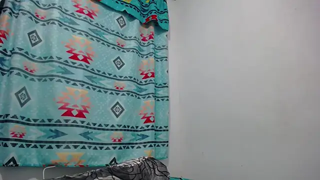 Snapshot of GiveLove1 chatting on January 2025 12:17:02 AM GiveLove1 online show from January 2025 12:17:02 AM