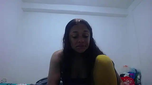 Snapshot of GiveLove1 chatting on January 2025 10:46:02 PM GiveLove1 online show from January 2025 10:46:02 PM