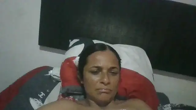 Snapshot of GiveLove1 chatting on March 2025 02:41:02 AM GiveLove1 online show from March 2025 02:41:02 AM