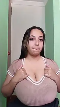 Snapshot of AmberGoddess_ chatting on June 2026 08:25:02 PM AmberGoddess online show from June 2026 08:25:02 PM