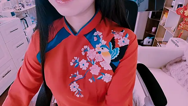 Lee Mi online show from February 2026 03:08:02 PM