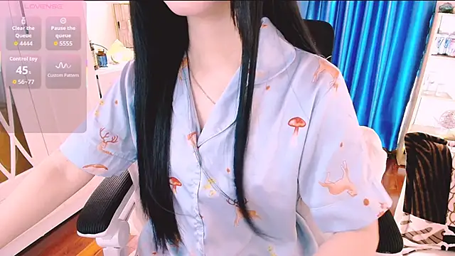 Snapshot of Lee_Mi chatting on April 2026 08:45:01 AM Lee Mi online show from April 2026 08:45:01 AM
